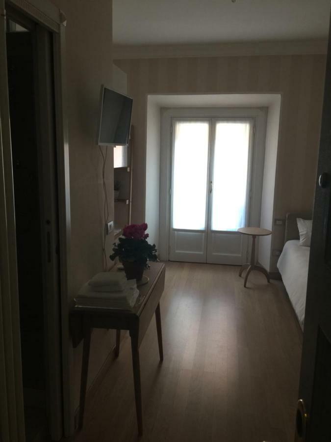 Appartamento Milano Exterior foto
